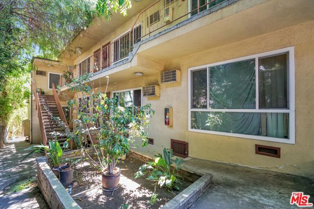 710 La Fayette Park Place, Los Angeles, California 90026, ,Multi-Family,For Sale,La Fayette Park,24427533