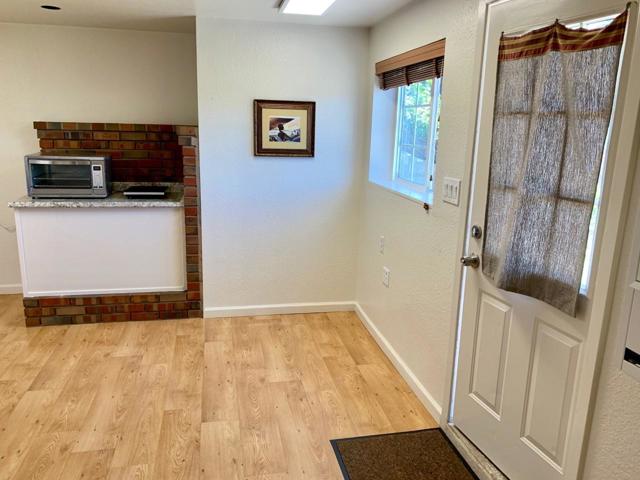 815 Edgemar Avenue, Pacifica CA: https://media.crmls.org/mediaz/1cc4173c-1d28-4a87-a480-6897b7640716.jpg