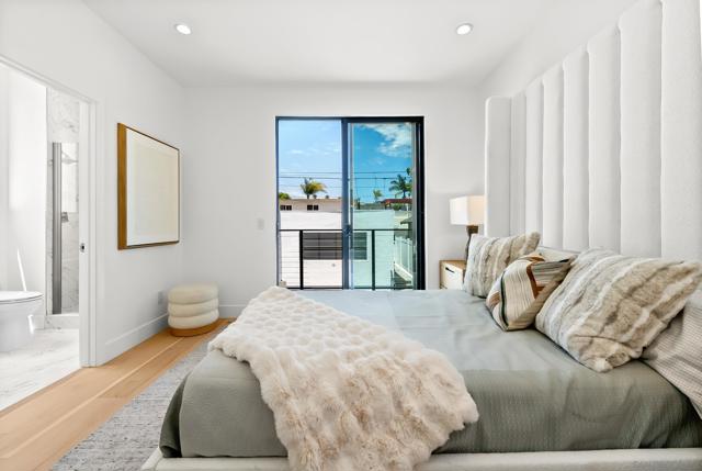 1034 Pennsylvania Avenue, San Diego CA: https://media.crmls.org/mediaz/1cc487f0-72a6-4a48-8fb9-19ed5b056715.jpg