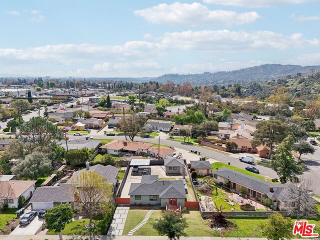 910 Arwin Street, Pasadena CA: https://media.crmls.org/mediaz/1cc48818-6cc9-40a4-a465-fad66ca9d801.jpg