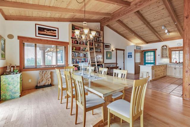 18 Asoleado Drive, Carmel Valley CA: https://media.crmls.org/mediaz/1cc5ec9c-8891-4989-8849-dcaf45c4d03c.jpg