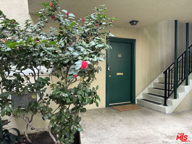 11138 Aqua Vista Street, 66 photo 2