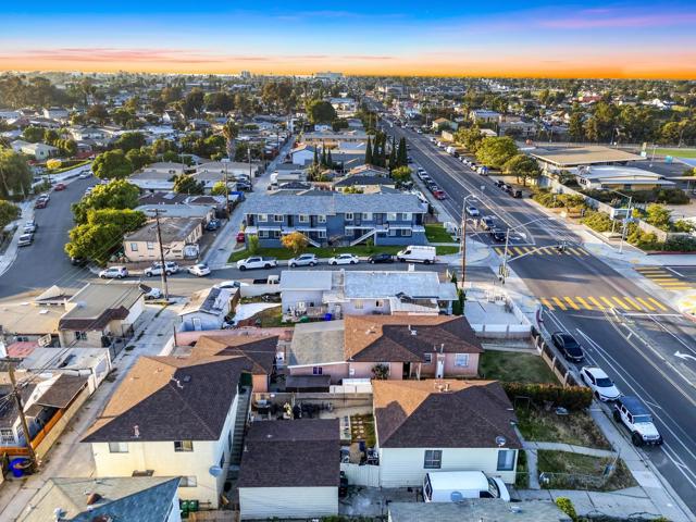 Detail Gallery Image 7 of 10 For 2732 38 Fairmount Ave, San Diego,  CA 92105 - 6 Beds | 3 Baths