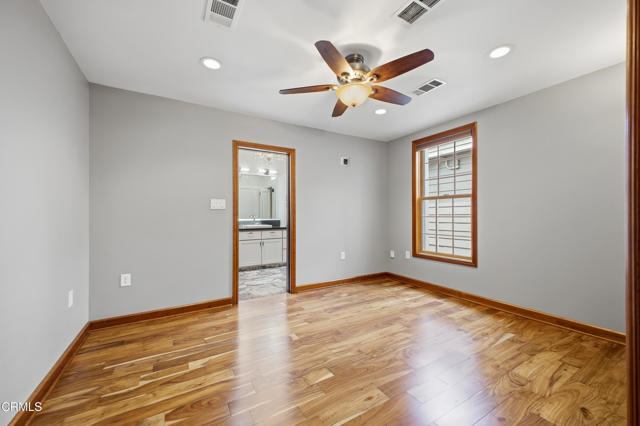 Detail Gallery Image 14 of 25 For 2163 E Del Mar Bld, Pasadena,  CA 91107 - 2 Beds | 2 Baths