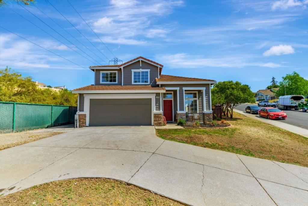 5109 Pawnee Drive