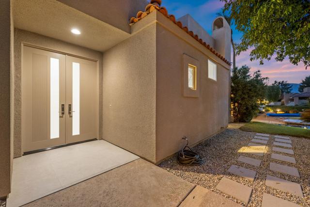 153 Lake Shore Drive, Rancho Mirage, CA 92270