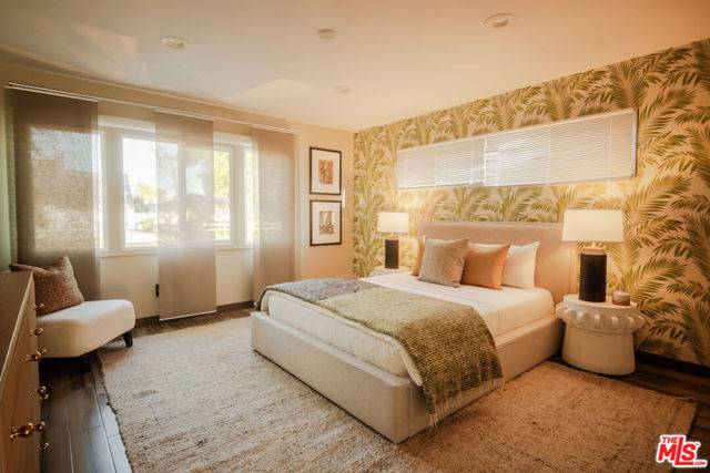5189 Collett Avenue, Encino CA: https://media.crmls.org/mediaz/1ccabd07-ca9f-43e5-8853-1bdf52340307.jpg