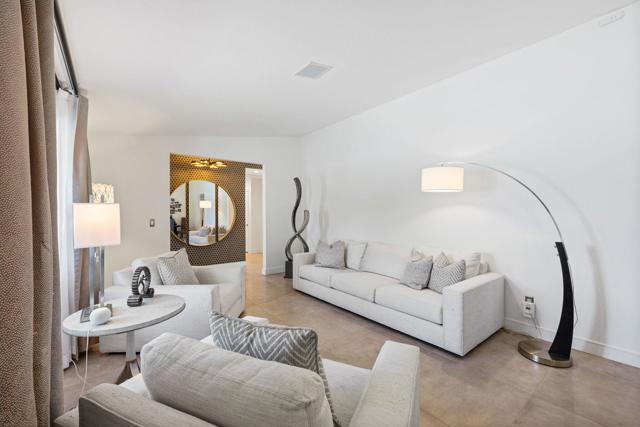 2777 E San Juan Road, Palm Springs CA: https://media.crmls.org/mediaz/1ccba7c4-0d03-4b31-9468-bcaf99ae1950.jpg