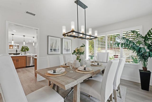 Detail Gallery Image 12 of 44 For 3442 Celinda Dr, Carlsbad,  CA 92008 - 5 Beds | 2/1 Baths