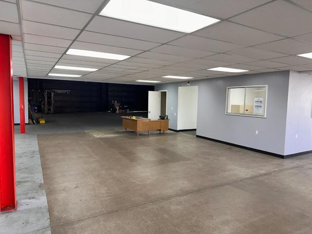 Image 43 of 58 For 1020 Auto Center Parkway