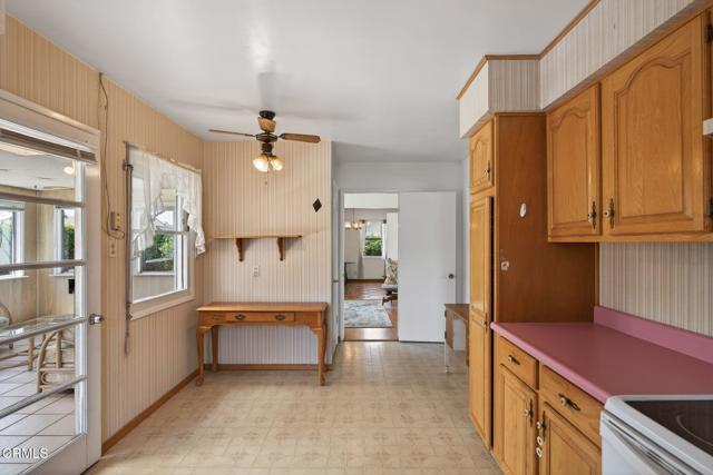 Detail Gallery Image 6 of 27 For 622 E Poplar St, Oxnard,  CA 93033 - 3 Beds | 3 Baths