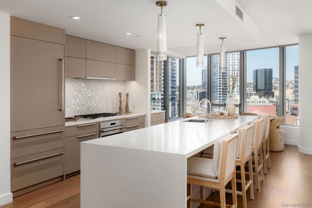 888 E Street - photo 9