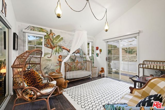 2365 Old Topanga Canyon Road, Topanga CA: https://media.crmls.org/mediaz/1ccf06b5-632a-49b7-93fe-ff49f2d5573e.jpg