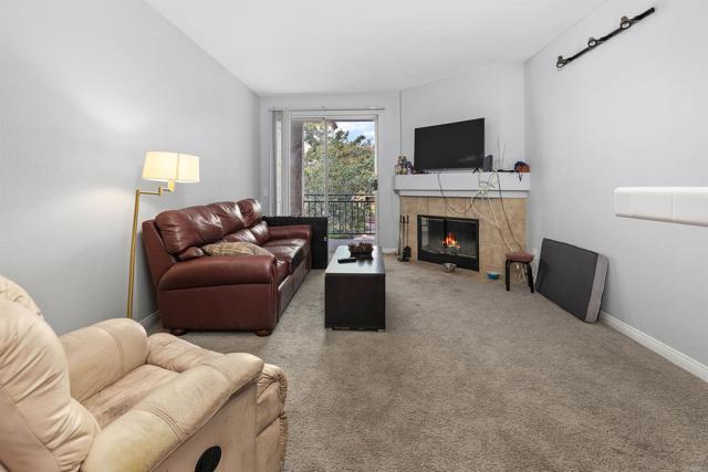 Detail Gallery Image 5 of 24 For 2050 Camino De La Reina #203,  San Diego,  CA 92108 - 2 Beds | 2 Baths