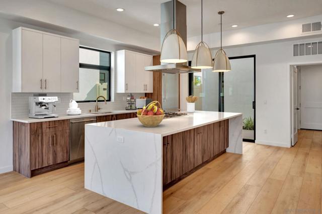 109 Daisy, Imperial Beach CA: https://media.crmls.org/mediaz/1ccf9ae5-ef13-40a7-85b4-30da73c1b609.jpg