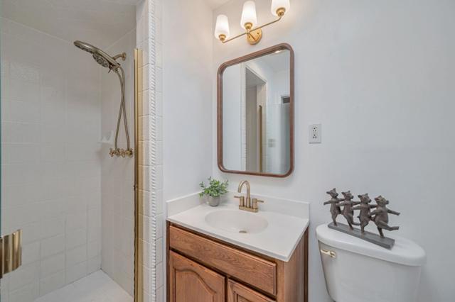 828 Hawthorne Way, Millbrae CA: https://media.crmls.org/mediaz/1cd04c02-0048-4abf-9061-bbe76b20b4f0.jpg