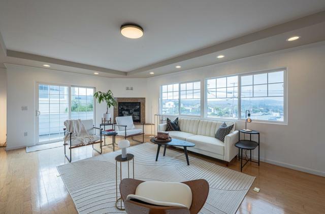 1316 Wanda Avenue, Seaside CA: https://media.crmls.org/mediaz/1cd28c6f-ced3-4e2a-ac98-06d0c707ecd7.jpg