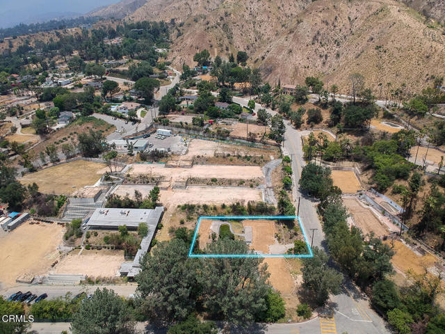 1962 E Loma Alta Drive, Altadena CA: https://media.crmls.org/mediaz/1cd2d30b-477f-4e7e-bae2-336e94f98542.jpg