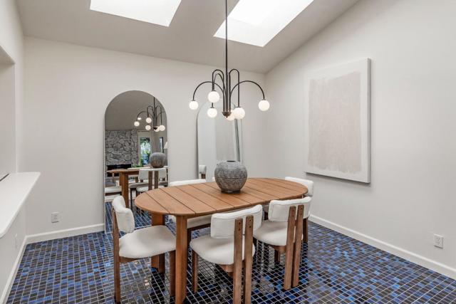 101 Lancewood Place, Los Gatos CA: https://media.crmls.org/mediaz/1cd4a67d-eba6-422a-8718-9d8edfabec21.jpg