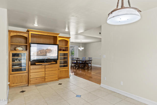 Detail Gallery Image 10 of 45 For 30100 Sunland Way, Tehachapi,  CA 93561 - 3 Beds | 2 Baths