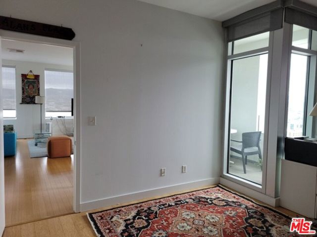 3810 Wilshire Boulevard, Los Angeles CA: https://media.crmls.org/mediaz/1cd630a8-8704-4aa0-9fc2-e7eb6f1cde40.jpg