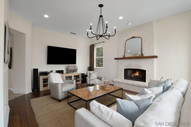 1460 Lauren Court, Encinitas CA: https://media.crmls.org/mediaz/1cd7e7b8-63f3-46c3-a864-3be3d8fc8426.jpg