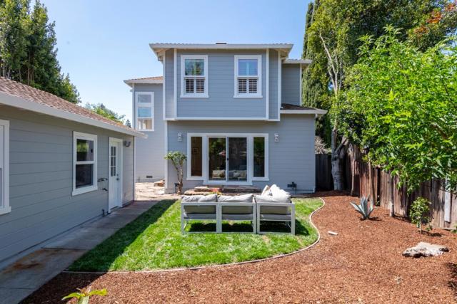 923 Grand Street, Redwood City CA: https://media.crmls.org/mediaz/1cd840e6-1277-49d4-b0d7-3e6fcbaa46d8.jpg