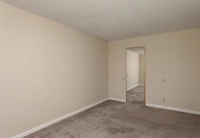 2292 Warfield, San Jose CA: https://media.crmls.org/mediaz/1cd9506a-6ecc-4dce-9bc2-15c28fc08598.jpg