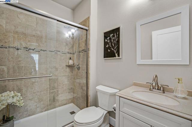 200 Valletta Ln, Pleasanton CA: https://media.crmls.org/mediaz/1cda3fd0-9d66-4fd6-9982-edf2ea46f044.jpg