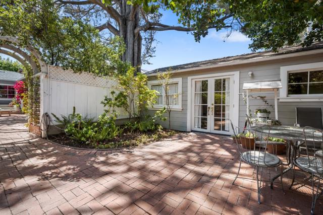 3031 Flores Street, San Mateo CA: https://media.crmls.org/mediaz/1cdaa0c0-b0ca-45ac-aeb0-5ba9df4c45ac.jpg