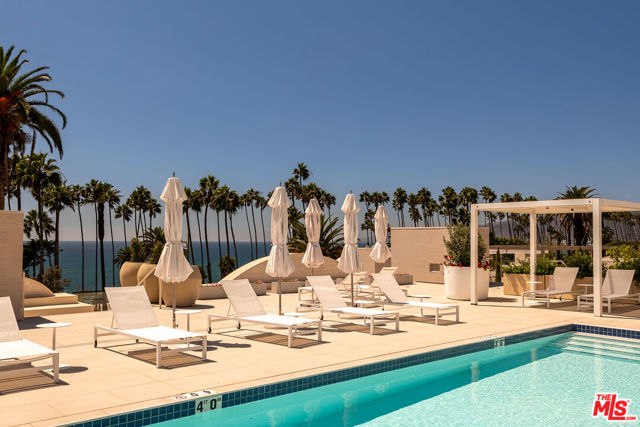 2 Bed Home for Sale in Santa Monica, California