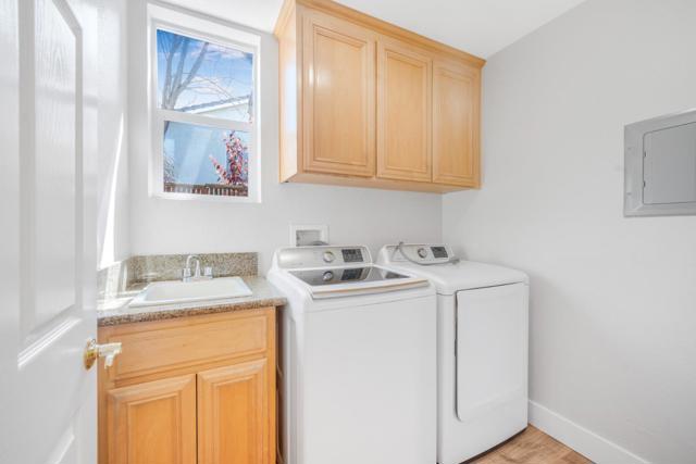 1429 Goshawk Court, Gilroy CA: https://media.crmls.org/mediaz/1cdbb93e-3f32-4311-ba0a-821a02bc2569.jpg