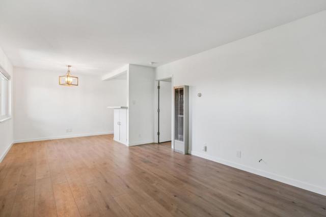 900 Toyon Drive, Burlingame CA: https://media.crmls.org/mediaz/1cdc0aa2-4bb0-48f1-806b-b03bbb35878a.jpg