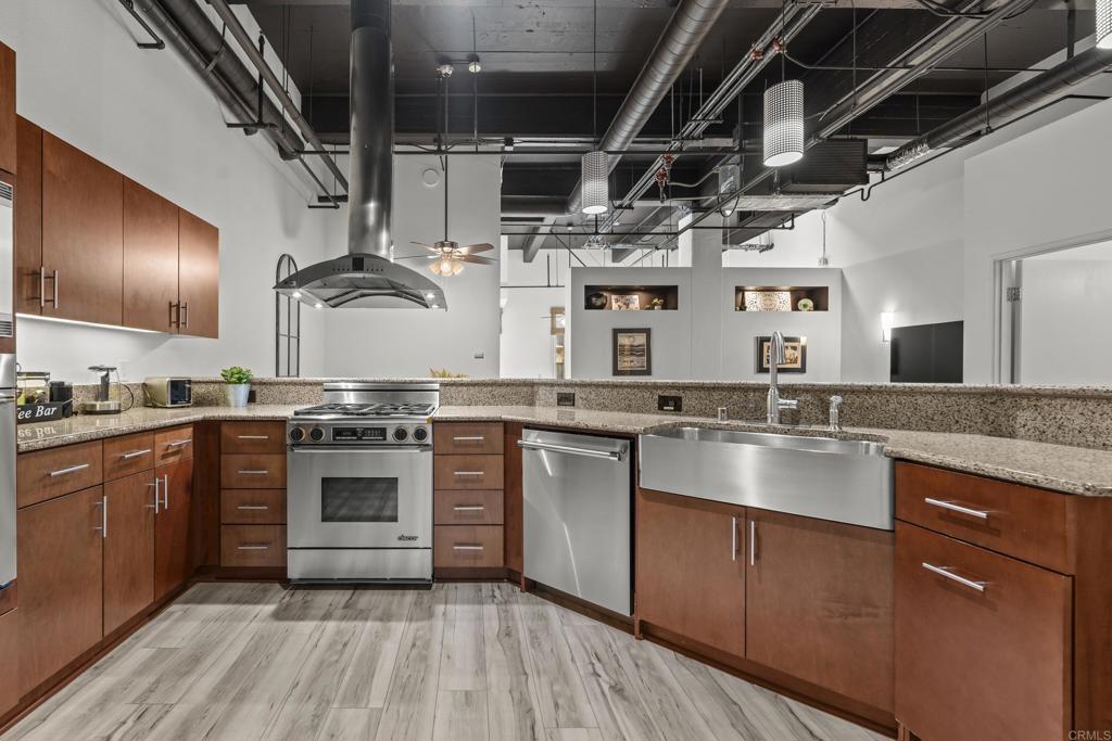 950 6th Avenue - photo 6