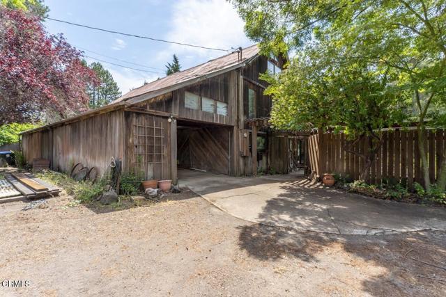 31351 Comptche Ukiah Road, Comptche CA: https://media.crmls.org/mediaz/1cdca2ff-3471-4928-890f-eb80ee1b046c.jpg