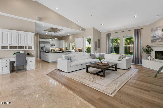 2625 Marvella Court, Camarillo CA: https://media.crmls.org/mediaz/1cddb9b1-c008-4acf-9709-d7125d2957fe.jpg