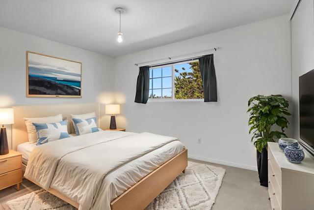 12661 Cijon st, San Diego CA: https://media.crmls.org/mediaz/1cdddc98-74a2-4275-beb4-c55c02bf9343.jpg