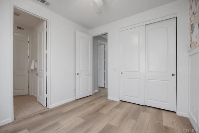 4016 Lake Shore Lane, Fallbrook CA: https://media.crmls.org/mediaz/1cded3d1-4799-4477-88bf-d1f41f116f74.jpg