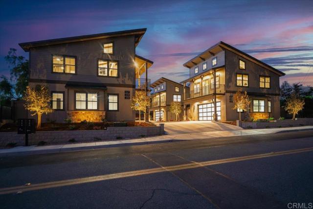 Detail Gallery Image 2 of 26 For 337 D St, Ramona,  CA 92065 - 2 Beds | 2 Baths