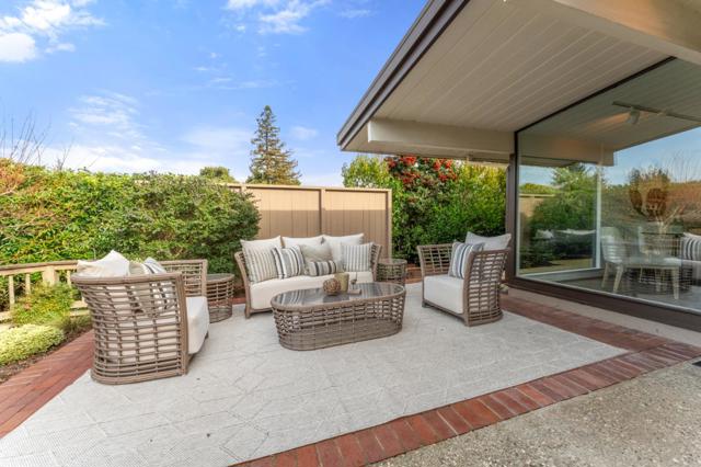 823 Sonoma Terrace, Stanford CA: https://media.crmls.org/mediaz/1cdfbdd4-dea6-453c-8189-d60640b89794.jpg