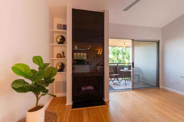 Detail Gallery Image 6 of 26 For 1615 Hotel Cir #D306,  San Diego,  CA 92108 - 1 Beds | 1 Baths