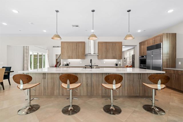 5347 Morning Sage Way, San Diego CA: https://media.crmls.org/mediaz/1ce146a9-c2ee-4c9e-8d54-74865b176410.jpg