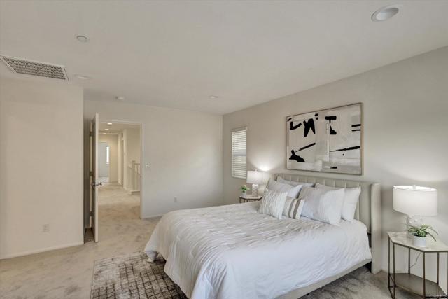 211 Silver Fir Court, Vista CA: https://media.crmls.org/mediaz/1ce1c285-713d-4fc1-b889-37fc8f350759.jpg