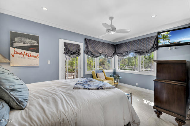 9999 Wornom Avenue, Sunland CA: https://media.crmls.org/mediaz/1ce2682a-334a-4175-a76f-64f949d3c005.jpg