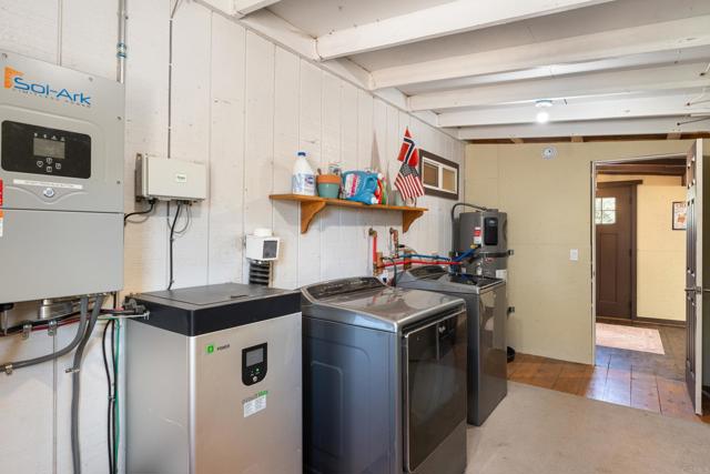 10172 Boulder Creek Road, Descanso CA: https://media.crmls.org/mediaz/1ce31fc0-c3cb-4856-96b3-06305fceffb0.jpg