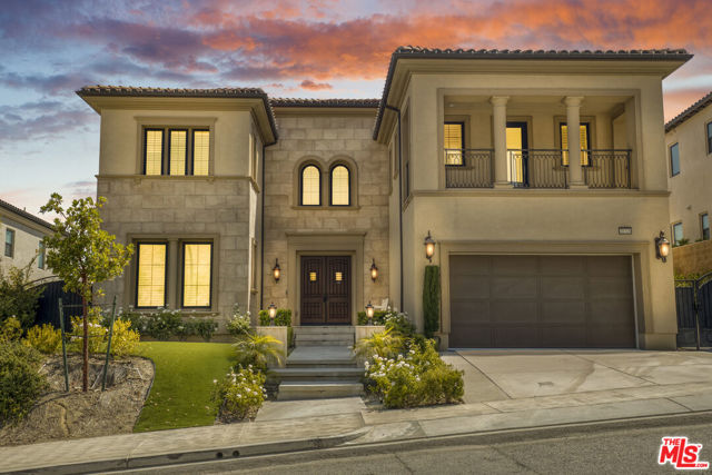 20326 W Liverpool Way, Porter Ranch CA: https://media.crmls.org/mediaz/1ce3dcfb-f572-4c0f-b0b5-8b4c6c40858c.jpg