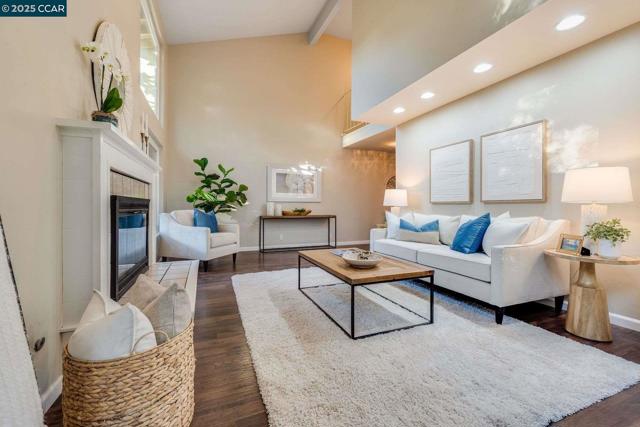 1084 Southdown Court, Walnut Creek CA: https://media.crmls.org/mediaz/1ce67361-b9f6-4ffe-807a-050303a2846e.jpg