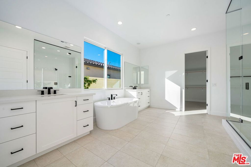 MLS #25613907 image #39