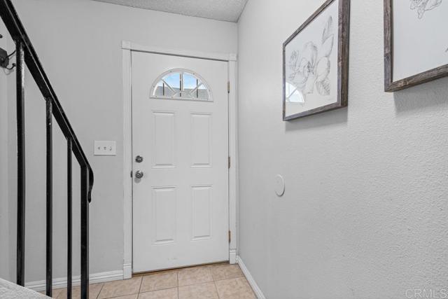 Detail Gallery Image 5 of 36 For 1632 Presioca St #12,  Spring Valley,  CA 91977 - 2 Beds | 1/1 Baths