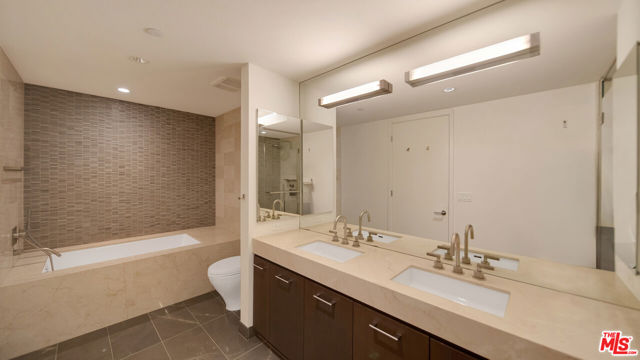 Image 34 of 60 For 1755 Ocean Avenue 303